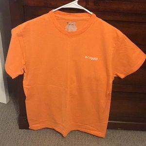 Columbia T-shirt